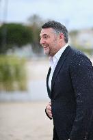 8th Canneseries - Ma Femme Est Une Espionne Photocall