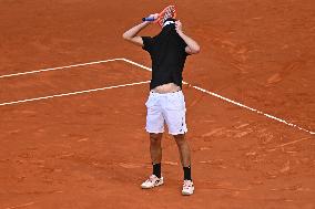 Mutua Madrid Open - Men s Third Round