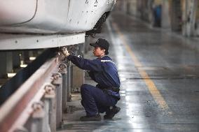 High-speed EMU Train Maintenance in Nanjing