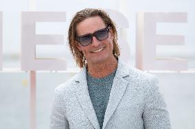 8th Canneseries - Duster Photocall