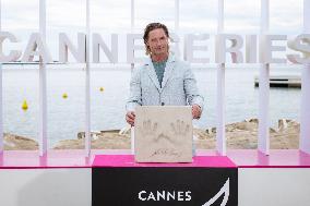 8th Canneseries - Duster Photocall