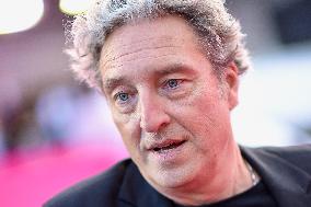 8th Canneseries - Pink Carpet