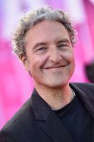 8th Canneseries - Pink Carpet