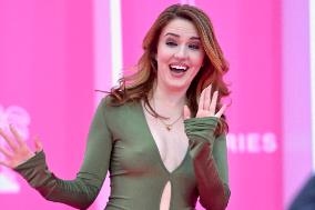 8th Canneseries - Pink Carpet