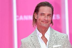 8th Canneseries - Pink Carpet