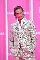 8th Canneseries - Pink Carpet