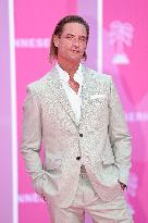 8th Canneseries - Pink Carpet