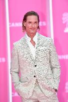 8th Canneseries - Pink Carpet