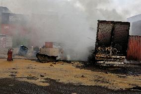 28 Killed and 800 Injured in Port Explosion - Iran