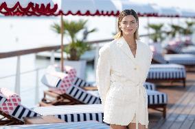 8th Canneseries - Rien Ne T Efface Photocall
