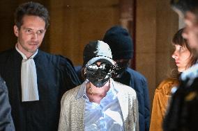 Rue Tronchet theft trial in Paris - FA