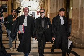 Rue Tronchet theft trial in Paris - FA