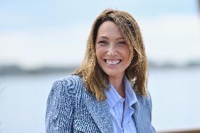 8th Canneseries - Laura Smet At Surface Photocall