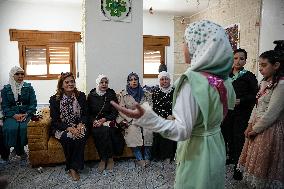 Minister Hind Kabawat Visits Parts of Northern Syria