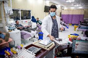 Blood Transfusions for Bandar Abbas Victims - Iran