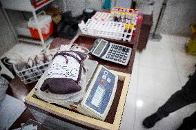 Blood Transfusions for Bandar Abbas Victims - Iran