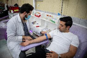 Blood Transfusions for Bandar Abbas Victims - Iran