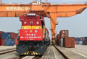 Nanchang - Xiamen Port Bi Directional Train
