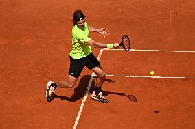 Mutua Madrid Open - Men s Third Round