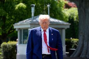 Donald Trump departs to Michigan - Washington