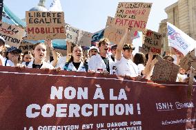 Protest Against Garot Law on Medical Deserts - Paris
