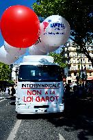 Protest Against Garot Law on Medical Deserts - Paris