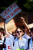 Protest Against Garot Law on Medical Deserts - Paris