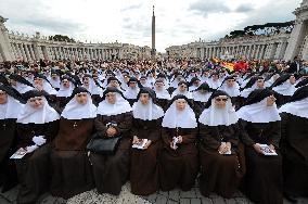 Behind The Scenes Of The Vatican