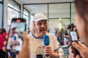 Philippe Katerine Exhibition Opens for Lille3000 Fiesta - Lille