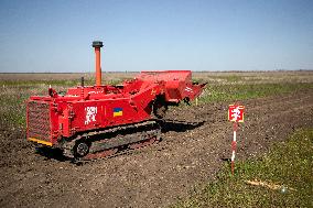 Demining in Mykolaiv region