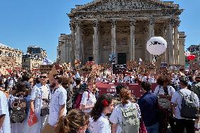 Rally Against the Garot Bill - Paris