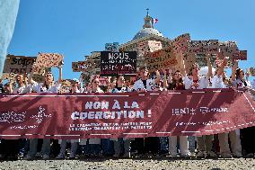 Rally Against the Garot Bill - Paris