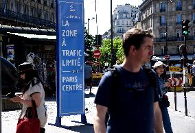Illustration Limited Traffic Zone - Paris