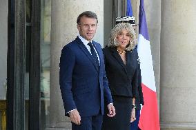 Macron Welcomes Scholz - Paris