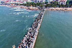 May Day Holiday Peak in Qingdap