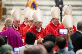Mass On Fifth Days of Mourning for Late Pope Francis - Vatican