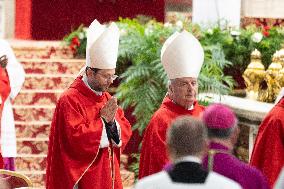 Mass On Fifth Days of Mourning for Late Pope Francis - Vatican