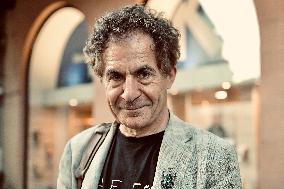 Etienne Klein Portrait - Strasbourg