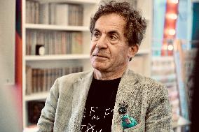 Etienne Klein Portrait - Strasbourg