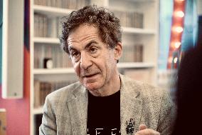 Etienne Klein Portrait - Strasbourg