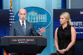 White House press briefing - Washington