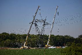 Installation of A High-Voltage Line - Essonne