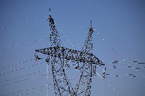 Installation of A High-Voltage Line - Essonne
