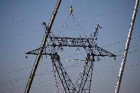 Installation of A High-Voltage Line - Essonne
