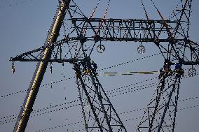 Installation of A High-Voltage Line - Essonne