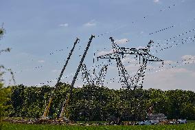 Installation of A High-Voltage Line - Essonne