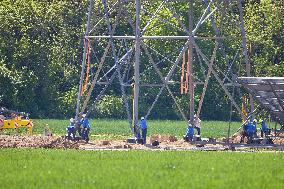 Installation of A High-Voltage Line - Essonne