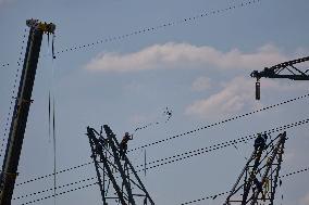 Installation of A High-Voltage Line - Essonne