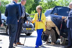 Princess Margriet Opens Exhibition Indigenous Liberators - Netherlands