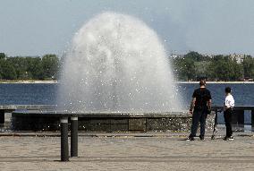 Fountains spring to life in Dnipro